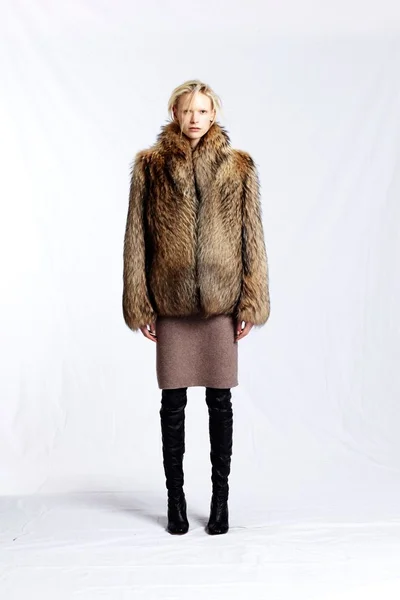 Look 27